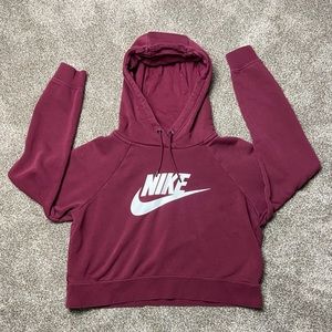 Cropped Nike Maroon Hoodie